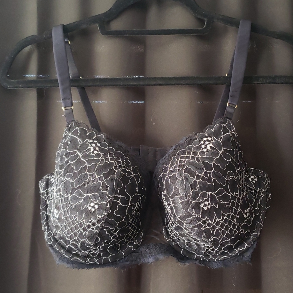 La Senza So Free Lightly Lined Lace Trim 36D Bra